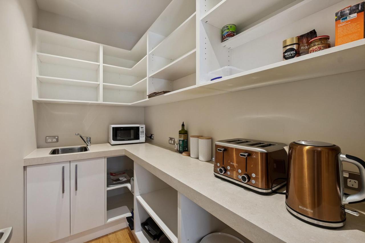 Roys Bay Lodge - Wanaka Holiday Home ภายนอก รูปภาพ